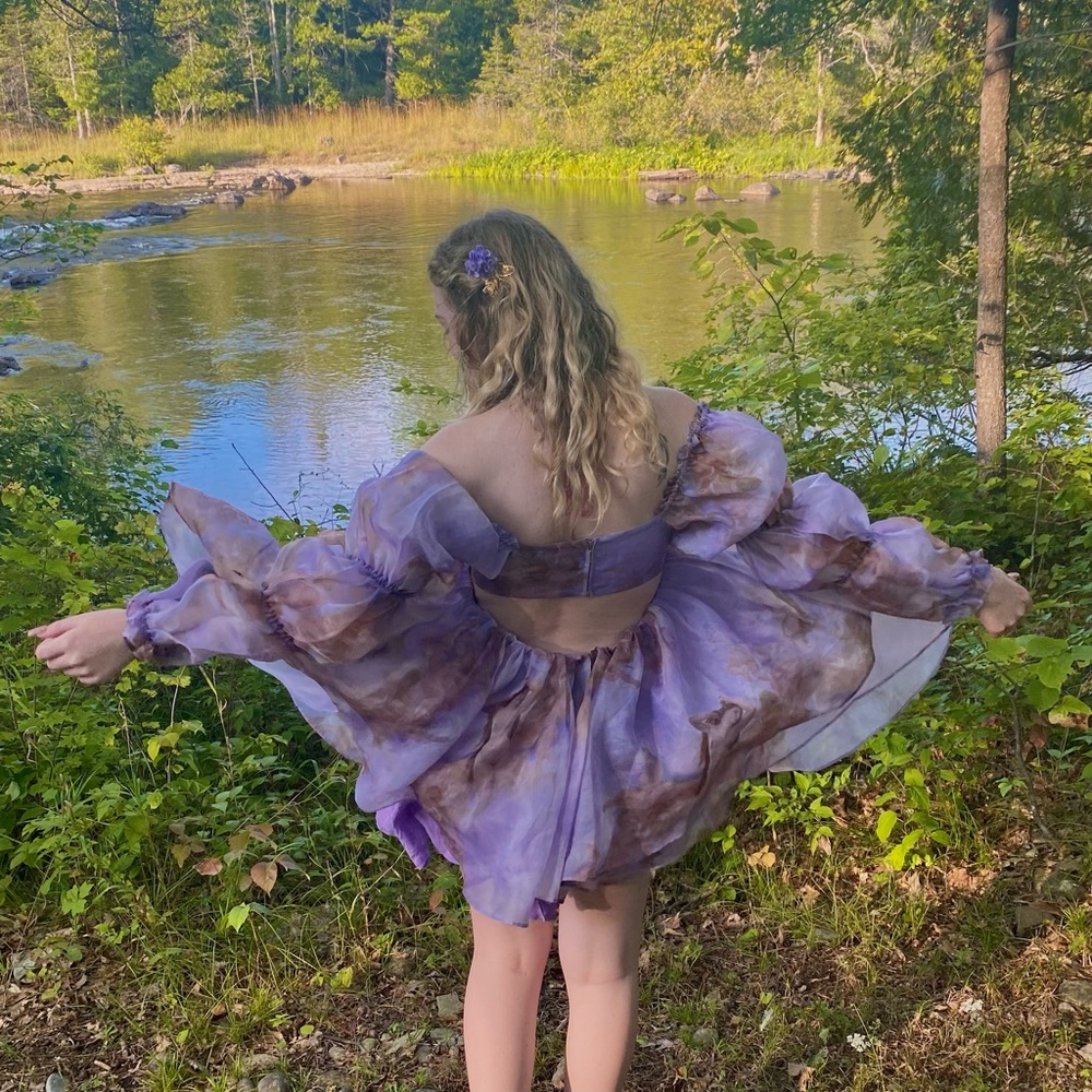 Selkie Venus Moonlight